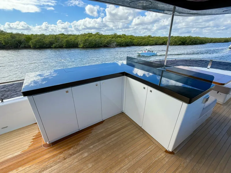 Slide: The Image of Sirena 68 2023 - 5941209