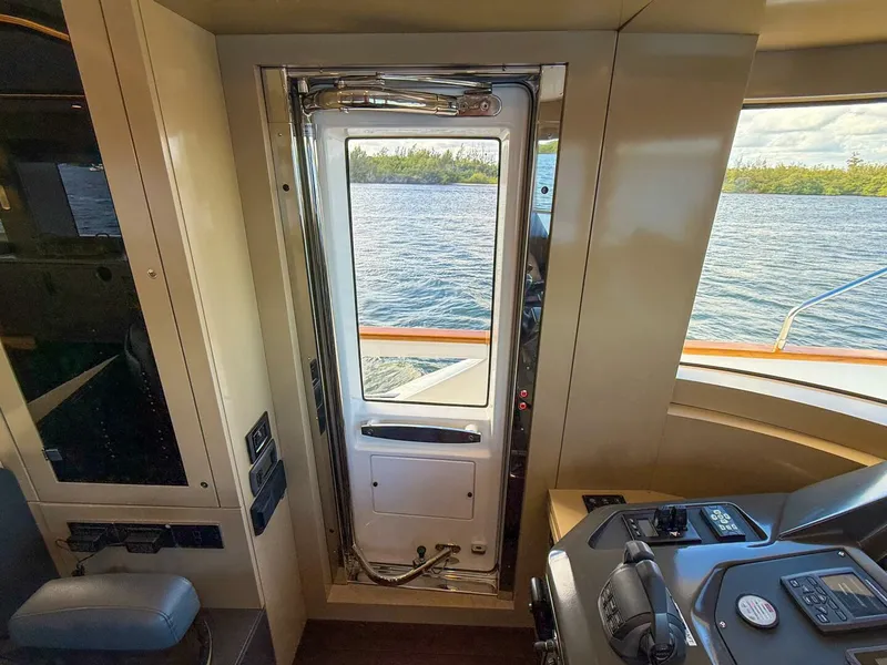 Slide: The Image of Sirena 68 2023 - 5941192