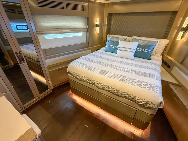 Slide: The Image of Sirena 68 2023 - 5941226