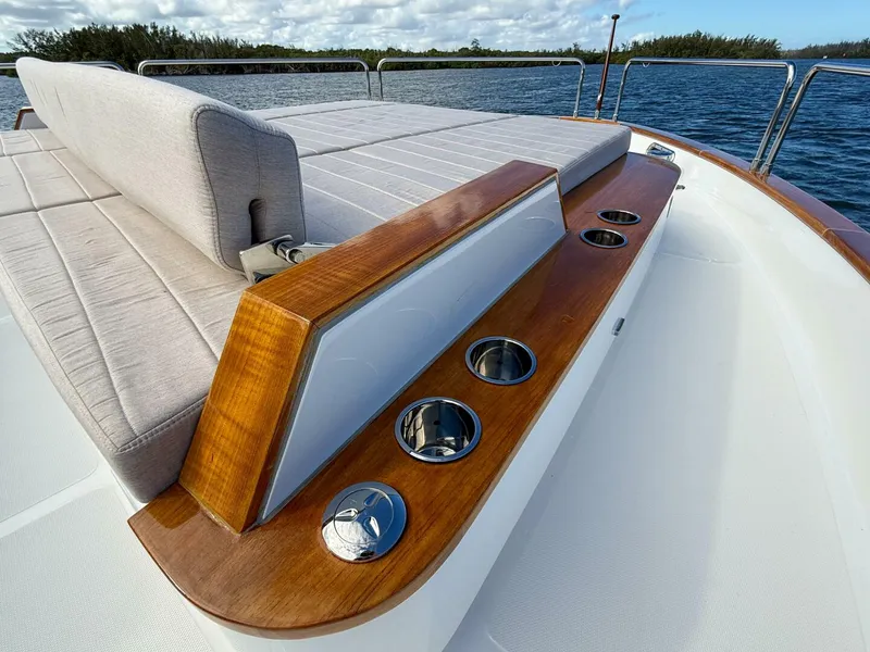 Slide: The Image of Sirena 68 2023 - 5941201