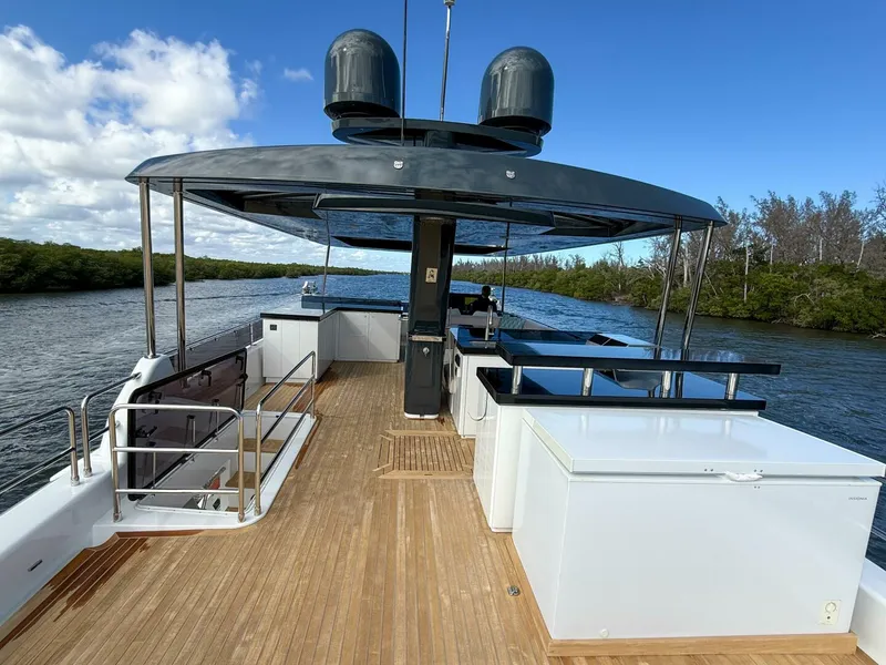 Slide: The Image of Sirena 68 2023 - 5941211