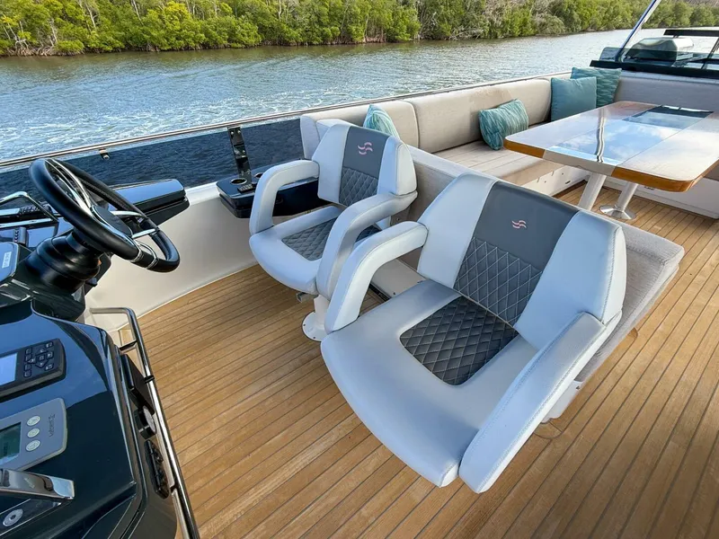 Slide: The Image of Sirena 70 2023 - 5941216