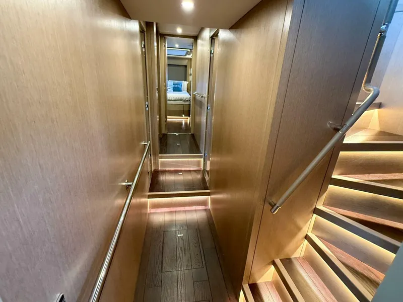 Slide: The Image of Sirena 70 2023 - 5941222