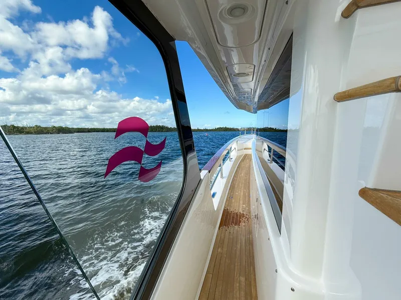 Slide: The Image of Sirena 70 2023 - 5941198