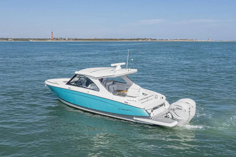 Slide: The Image of Regal LX 36 2022 - 5941363