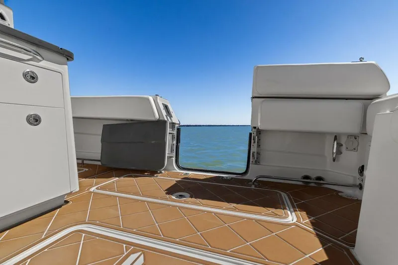 Slide: The Image of HCB 4200 Siesta 2019 - 5960991