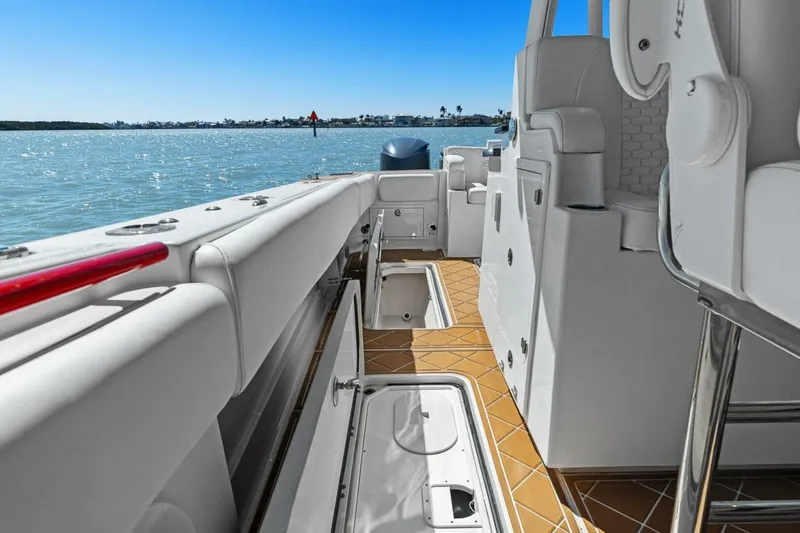 Slide: The Image of HCB 4200 Siesta 2019 - 5961001