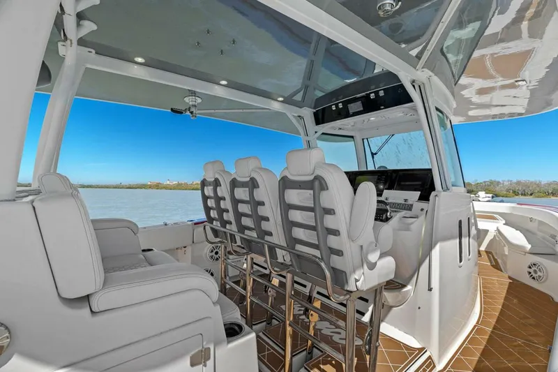 Slide: The Image of Two Row Seating - 5960992