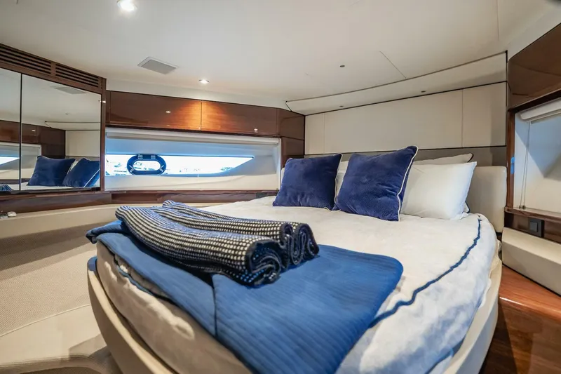 Slide: The Image of Princess F55 2019 - 5942197