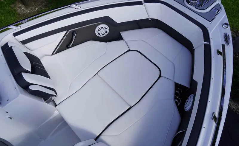 Slide: The Image of Monterey 28 2025 - 5942625