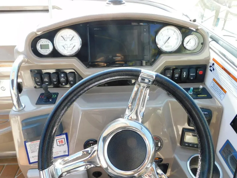 Slide: The Image of Regal 28 Express 2019 - 5942667