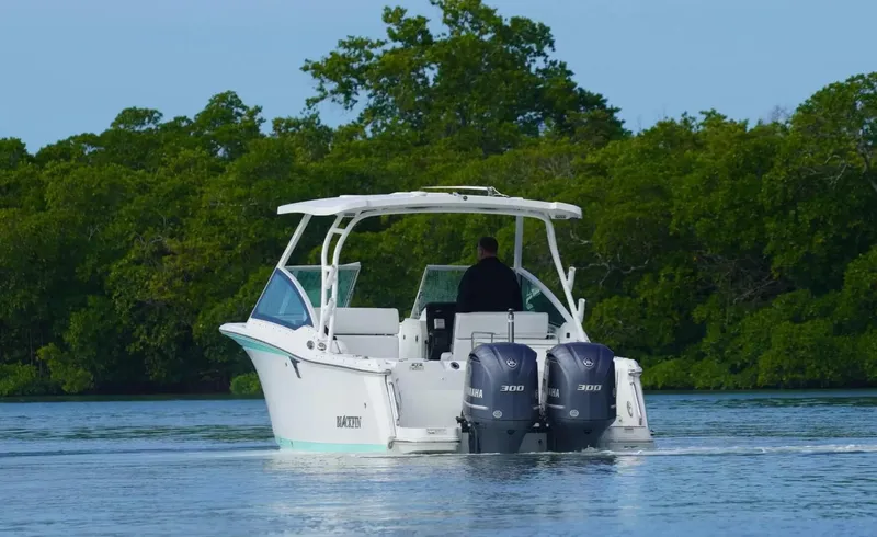 Slide: The Image of Blackfin 272DC 2020 - 5943122