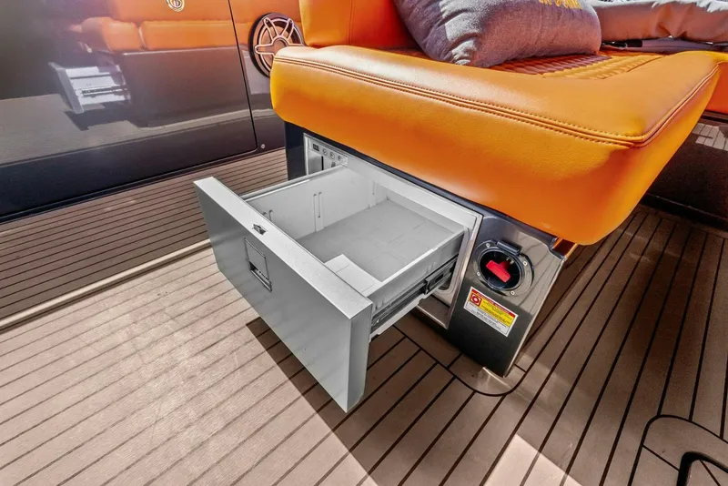 Slide: The Image of Pardo Cruiser 2023 - 5942857