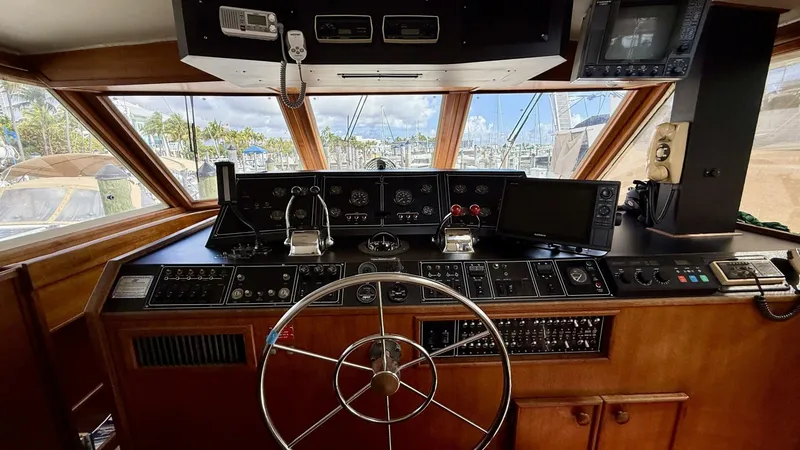 Slide: The Image of Chris-Craft 500 Constellation 1987 - 5942931