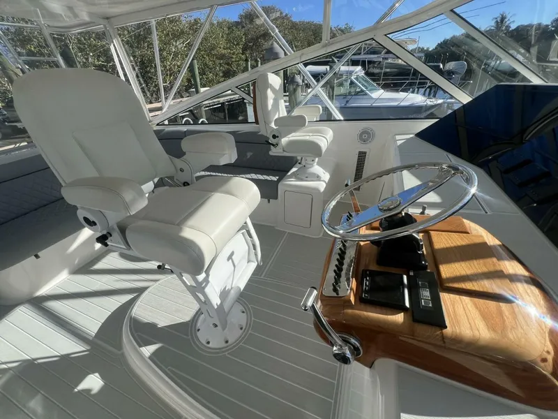 Slide: The Image of Viking 52 SILENT PARTNER - Helm 2007 Viking 52 SILENT PARTNER - 5943113