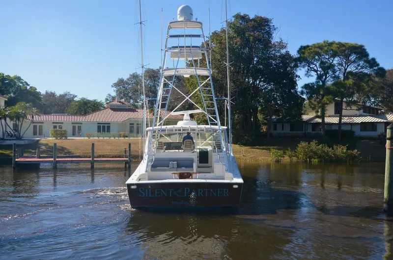 Slide: The Image of Viking 52 SILENT PARTNER - Exterior 2007 Viking 52 SILENT PARTNER - 5943119