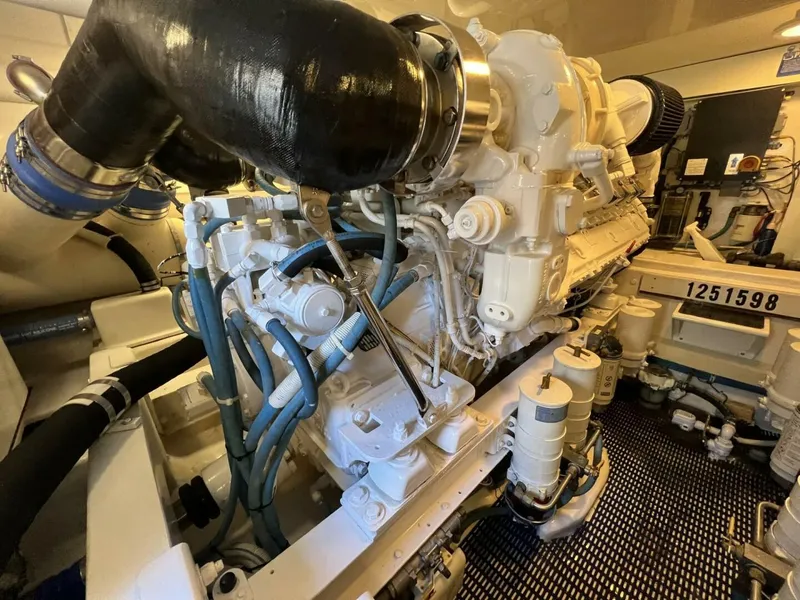 Slide: The Image of Viking 52 SILENT PARTNER - Engine Room 2007 Viking 52 SILENT PARTNER - 5943090