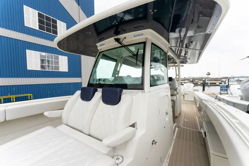 Slide: The Image of 2018 Hydra-Sports 42 Siesta - 5943164