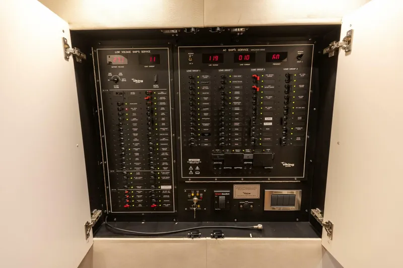 Slide: The Image of 2015 Viking 52 Sport Tower- UP TO IT- Breakers - 5975167