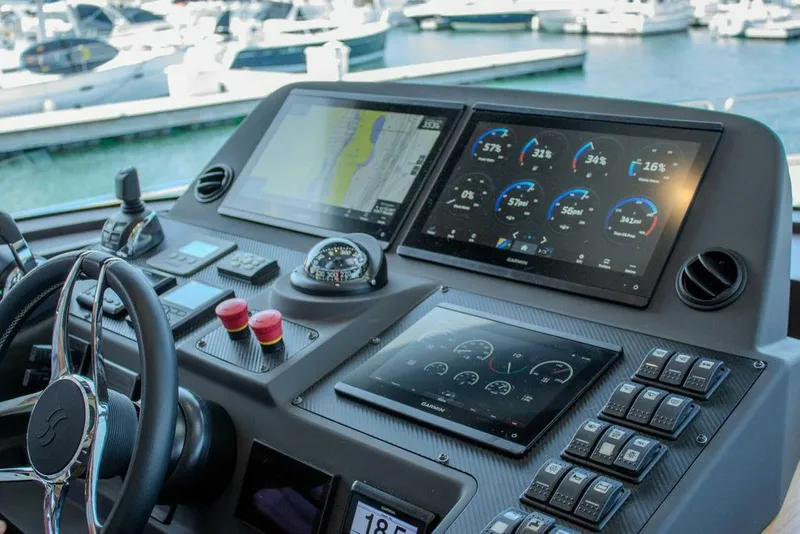 Slide: The Image of Sirena 58 Fly 2022 - 5943345