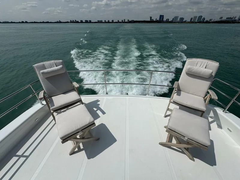 Slide: The Image of Sirena 58 Fly 2022 - 5943309