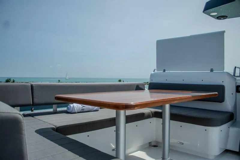 Slide: The Image of Sirena 58 Fly 2022 - 5943347