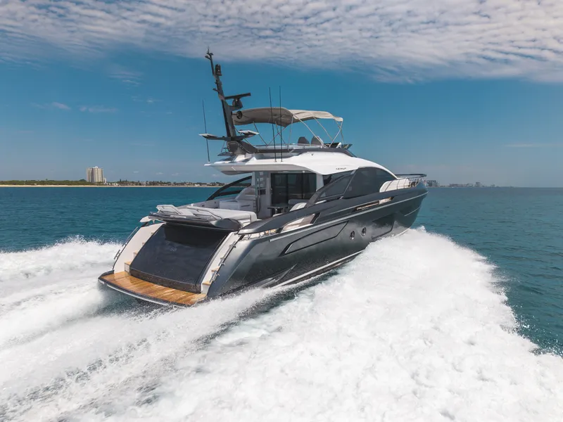 Slide: The Image of Azimut S8 2026 - 6134438