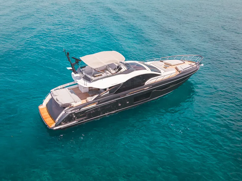 Slide: The Image of Azimut S8 2026 - 6134440