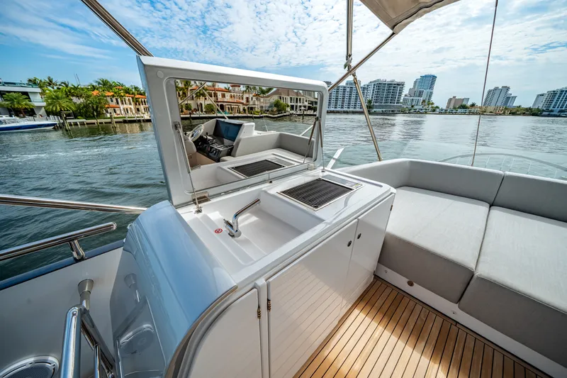 Slide: The Image of Azimut S8 2026 - 6134505