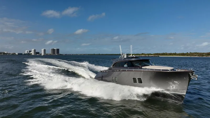 Slide: The Image of Zeelander Z5 2025 - 5943692