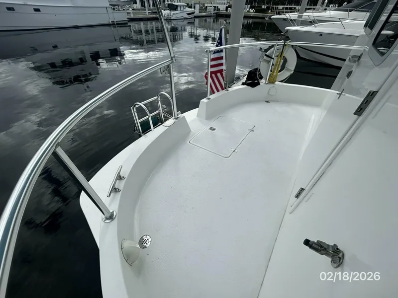 Slide: The Image of 37' Great Harbour aftdeck2 - 5943734