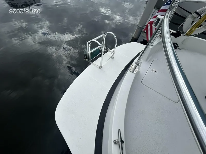 Slide: The Image of 37' Great Harbour swimplatform - 5943811