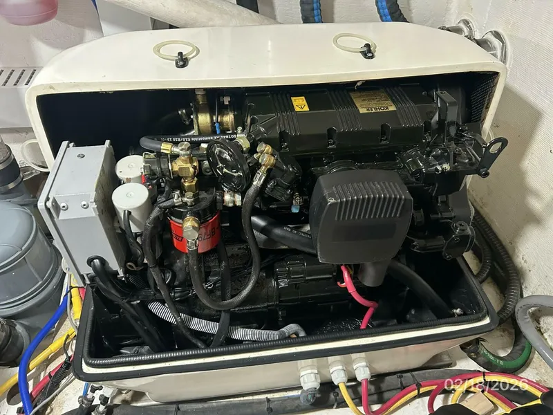 Slide: The Image of 37' Great Harbour generator - 5943762