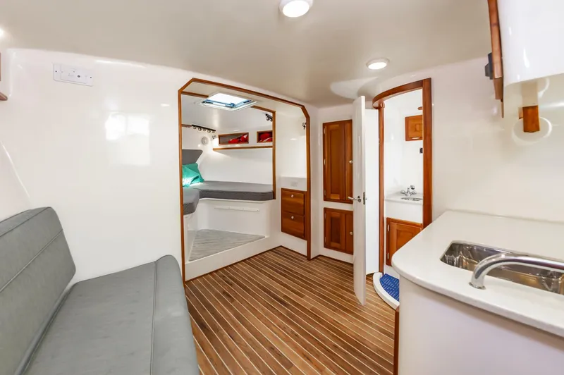 Slide: The Image of Custom Carolina 40 Layton Express 2003 - 5944163