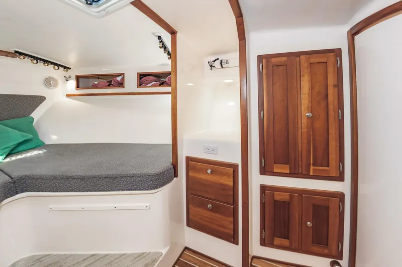 Slide: The Image of Custom Carolina 40 Layton Express 2003 - 5944192