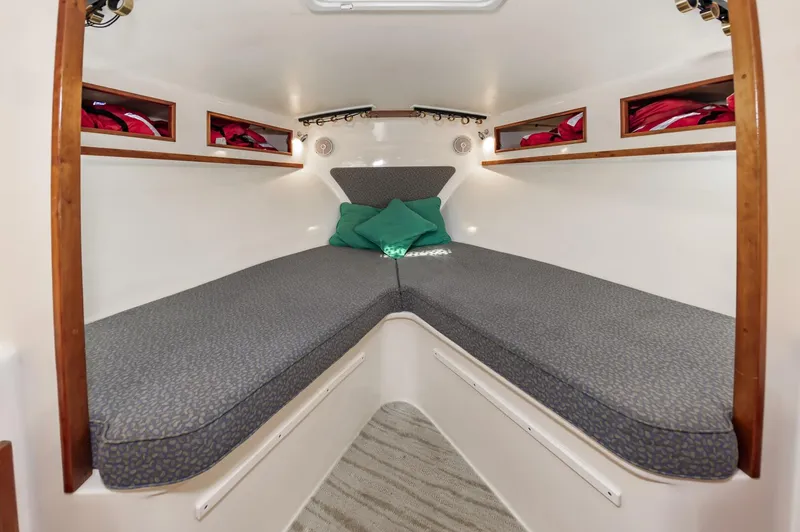 Slide: The Image of Custom Carolina 40 Layton Express 2003 - 5944193