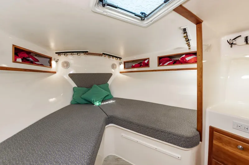 Slide: The Image of Custom Carolina 40 Layton Express 2003 - 5944194