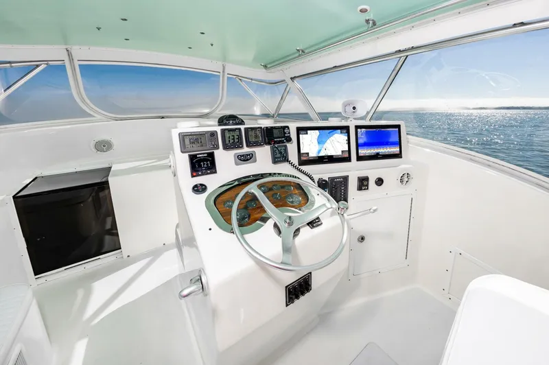 Slide: The Image of Custom Carolina 40 Layton Express 2003 - 5944158