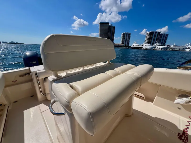 Slide: The Image of Grady-White Fisherman 257 2018 - 5944323