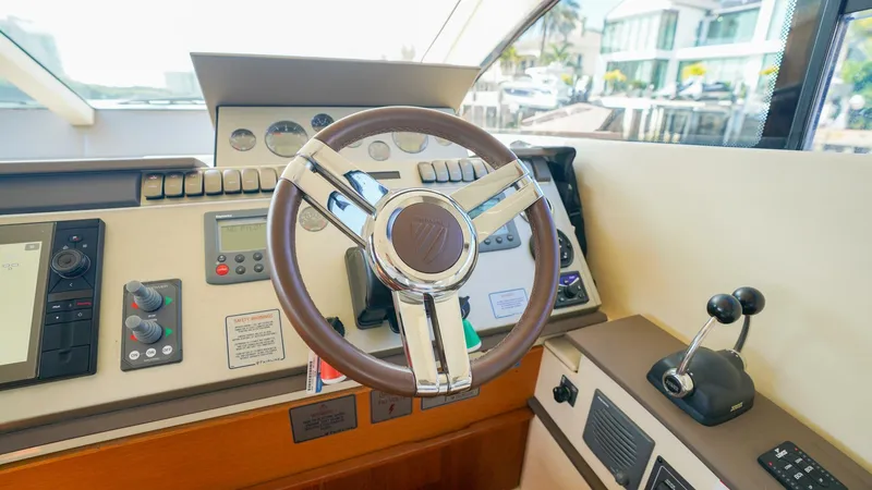 Slide: The Image of Fairline 49 2009 - 5944560