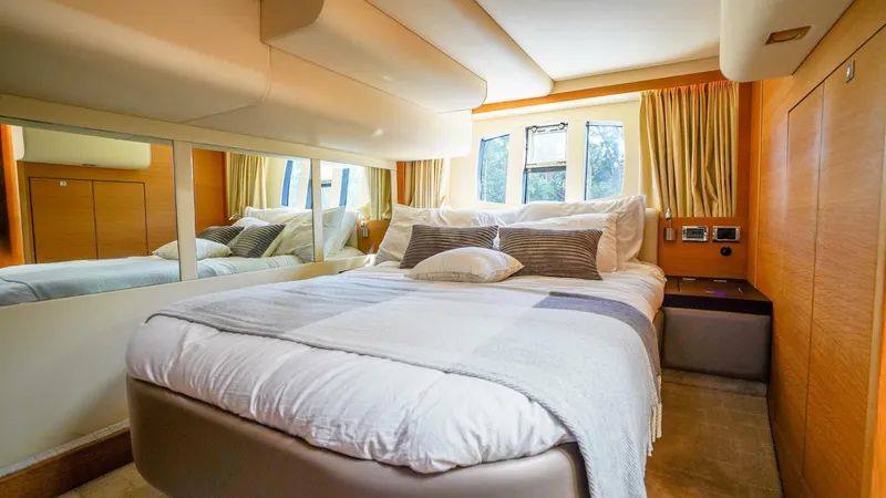 Slide: The Image of Fairline 49 2009 - 5944570