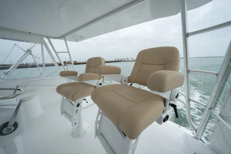 Slide: The Image of 2005 Viking 52 Convertible "Aquaholic" - 5944701