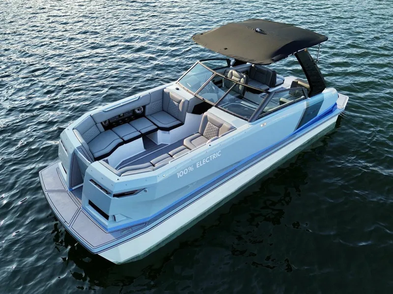 Slide: The Image of Correct Craft Ingenity 23EL2 Electric Boat 2023 - 5945007