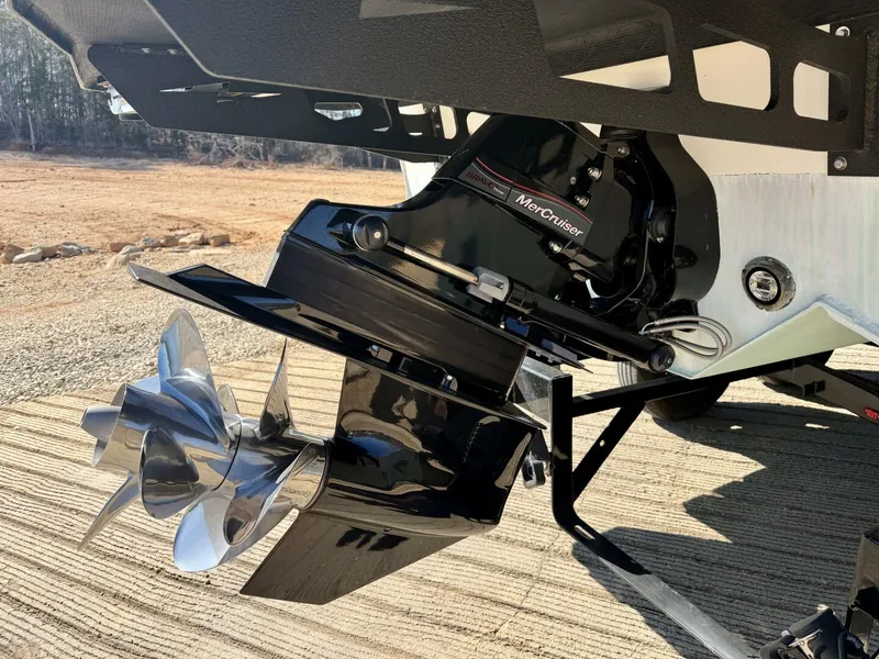 Slide: The Image of Correct Craft Ingenity 23EL2 Electric Boat 2023 - 5945112