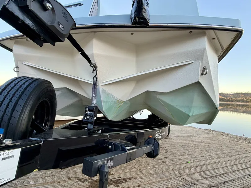 Slide: The Image of Correct Craft Ingenity 23EL2 Electric Boat 2023 - 5945117