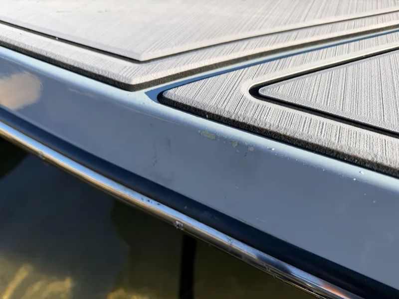 Slide: The Image of Correct Craft Ingenity 23EL2 Electric Boat 2023 - 5945129