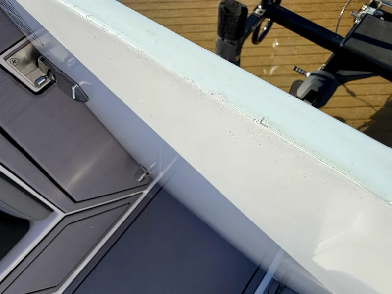 Slide: The Image of Correct Craft Ingenity 23EL2 Electric Boat 2023 - 5945135