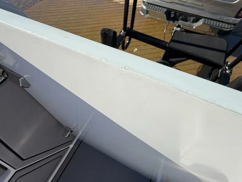 Slide: The Image of Correct Craft Ingenity 23EL2 Electric Boat 2023 - 5945136