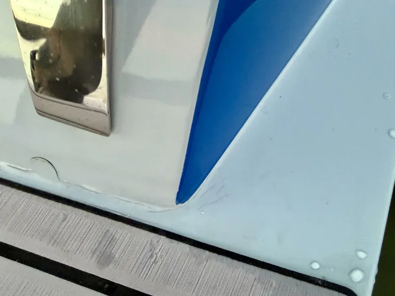 Slide: The Image of Correct Craft Ingenity 23EL2 Electric Boat 2023 - 5945154