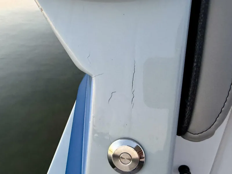 Slide: The Image of Correct Craft Ingenity 23EL2 Electric Boat 2023 - 5945156